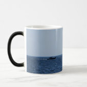Tasse de croisière sur le lac (Gauche)