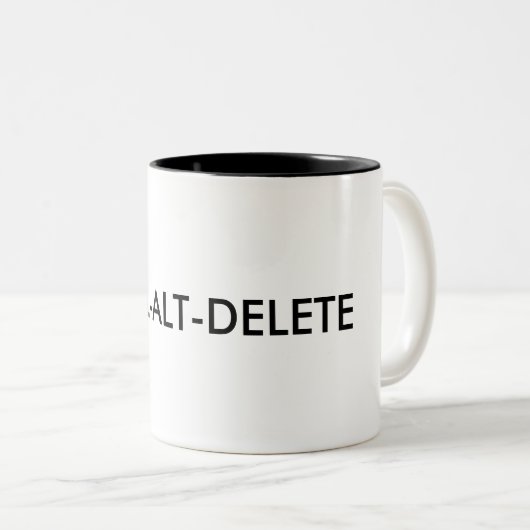 Tasse de CTRL-ALT-DELETE (Devant droit)