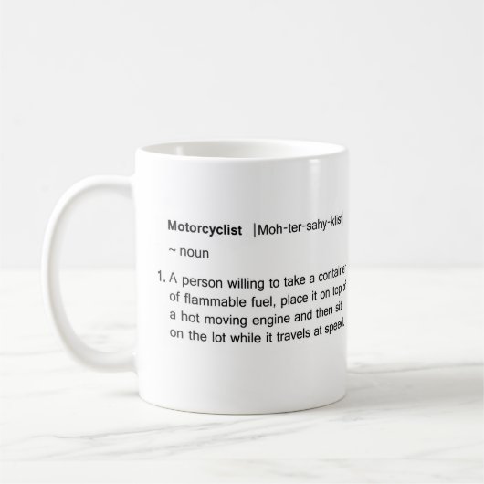 Tasse de définition de "dictionnaire" de (Gauche)