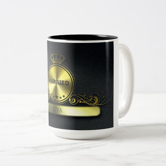 Tasse de diva mariée à vendre. (Devant droit)