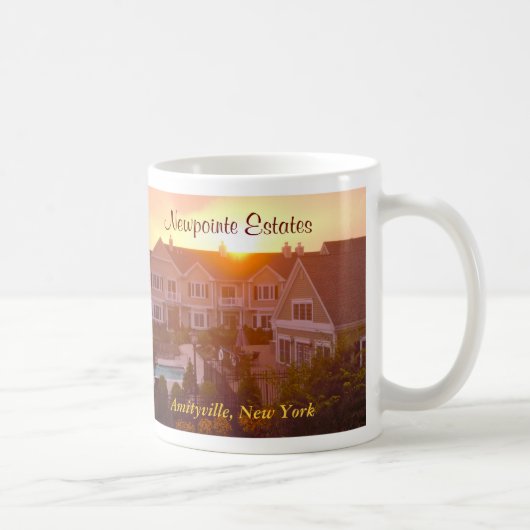 Tasse de domaines de Newpointe (Droite)