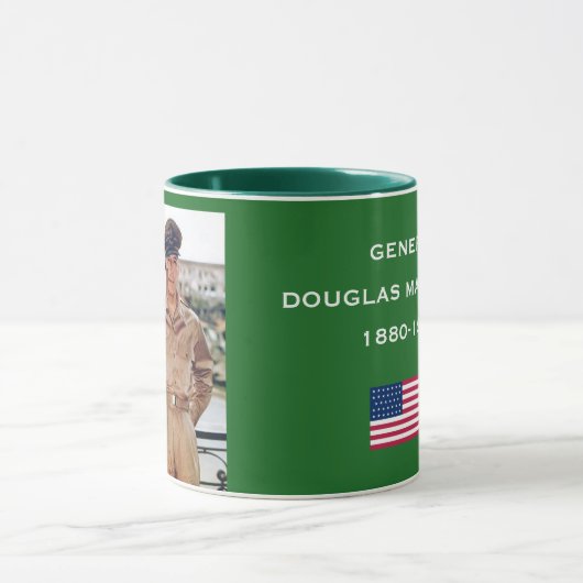 Tasse de Douglas MacArthur (Centre)