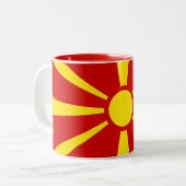 Tasse de drapeau de Macédoine (Devant gauche)
