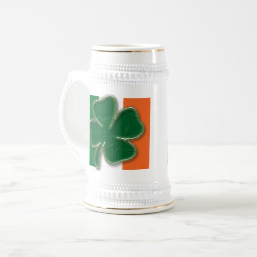 Tasse de drapeau de shamrock (Devant gauche)