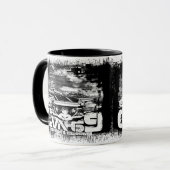 Tasse de Dwight David Eisenhower de porte-avions (Devant gauche)