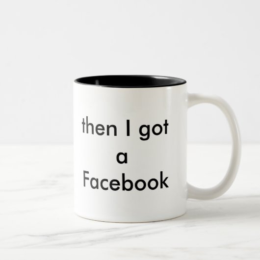 Tasse de Facebook (Droit)