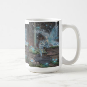 Tasse de fantasy avec fée en embrasement bleu par 