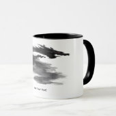 Tasse de fantasy Dragon Fumée Encre Noire Abstrait (Devant droit)