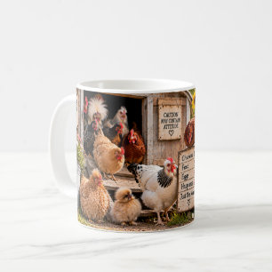 Tasse de ferme drôle avec un poulet de plus