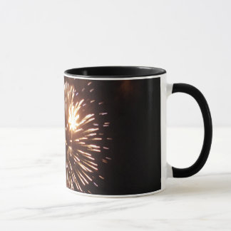 Tasse de feux d'artifice