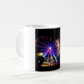 Tasse de feux d'artifice et de roues de Ferris (Devant gauche)