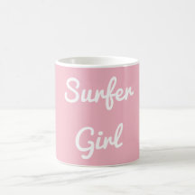 Tasse de fille de surfer