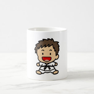 Tasse de garçon d'art martial