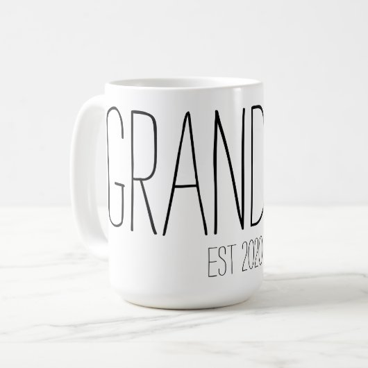 Tasse de grand-maman avec l'est (Devant gauche)