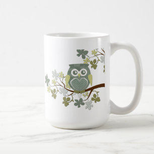 Tasse de hibou d'arbre de polka