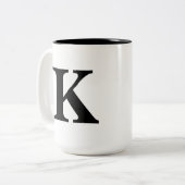Tasse de "K" (Devant gauche)