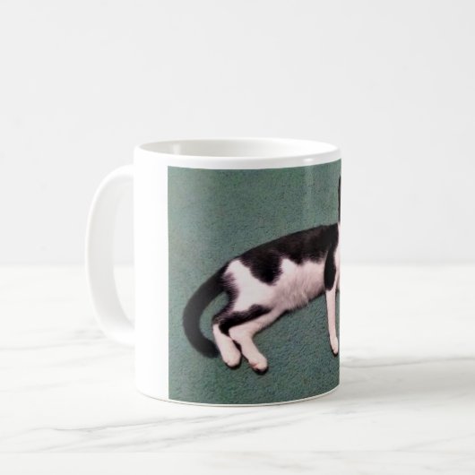 Tasse de Kitty de smoking (Devant gauche)