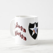 Tasse de Lakota Akicita (Devant gauche)