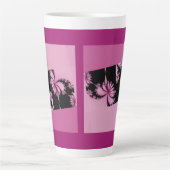 Tasse de Latte à l'eau de rose du jardin fractal (Devant)