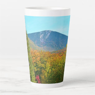 Tasse de latte Automne dans le New Hampshire