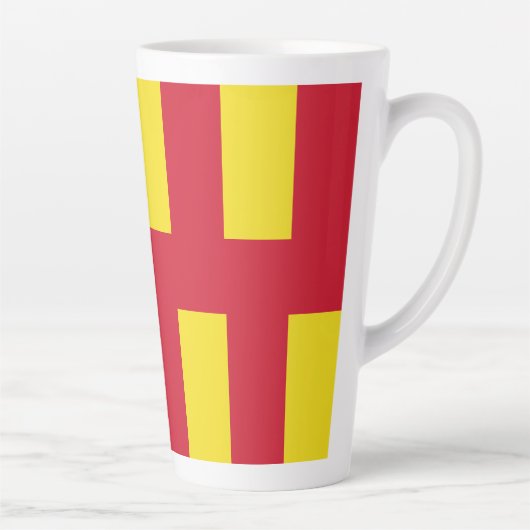Tasse de latte avec drapeau de Northumberland (Droite)