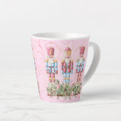 Tasse de Latte Casse-Noisette de Noël Rose (Angle droit)
