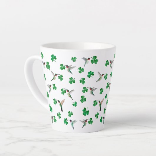 Tasse de latte de la Saint-Patrick (Angle gauche)