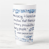 Tasse de latte Démocratie pour le peuple (Devant)