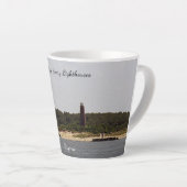 Tasse de latte du phare de Cape Henry (Angle droit)