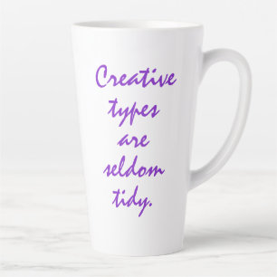 Tasse de latte rarement rangée pour les types créa