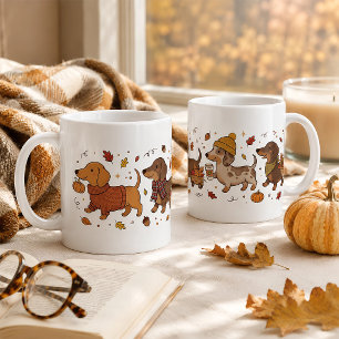 Tasse de l'automne pour l'amant de chien saucisson