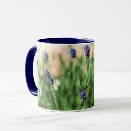 Tasse de lavande de style provençal (Devant gauche)
