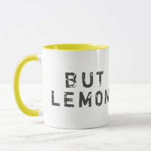 Tasse de l'eau de citron
