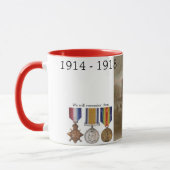 Tasse de l'hommage WW1. Nous nous rappellerons les (Gauche)