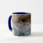 Tasse de logements de falaise (Devant gauche)