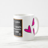 Tasse de logo du ♥ 2care2teach4kids de (Devant droit)