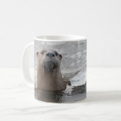 Tasse de loutre de rivière (Devant gauche)