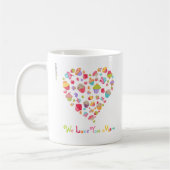 Tasse de maman d'amour de petits gâteaux (Gauche)