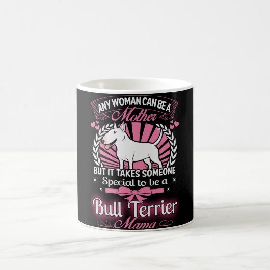 Tasse de maman de bull-terrier (Centre)