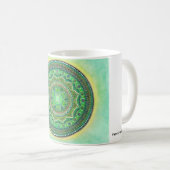 Tasse de mandala de Chakra de coeur (Devant droit)