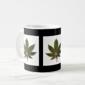 TASSE DE MARY (Devant gauche)