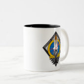 Tasse "de mission finale" de l'Atlantide STS-135 (Devant droit)