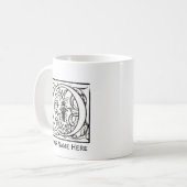 Tasse de monogramme de la lettre O (Devant gauche)