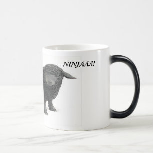 Tasse de moutons noirs