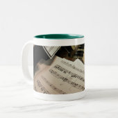 Tasse de musique d'orgue de tuyau (Devant gauche)