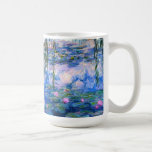 Tasse de nénuphars de Monet<br><div class="desc">Tasse de nénuphars de Monet. Peinture à l'huile sur la toile à partir de 1916. Monet a peint son étang célèbre de nénuphar d'une manière obsédante pendant les années finales de sa carrière, tirant l'inspiration de la lumière du soleil et son effet changeant sur l'eau et les fleurs et le...</div>