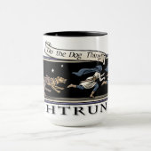 Tasse de Nightrunner "faites de chien chose" (Centre)