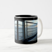 Tasse de niveau de vue de plate-forme (Devant droit)