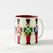 Tasse de Noël de soldats de jouet (Devant droit)
