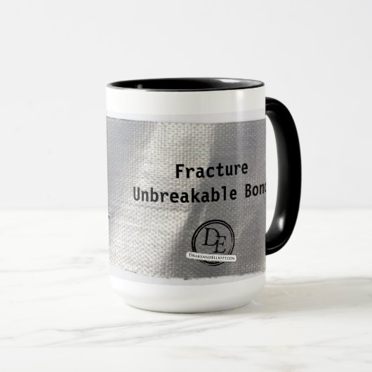Tasse de nom de code de fracture (Devant droit)